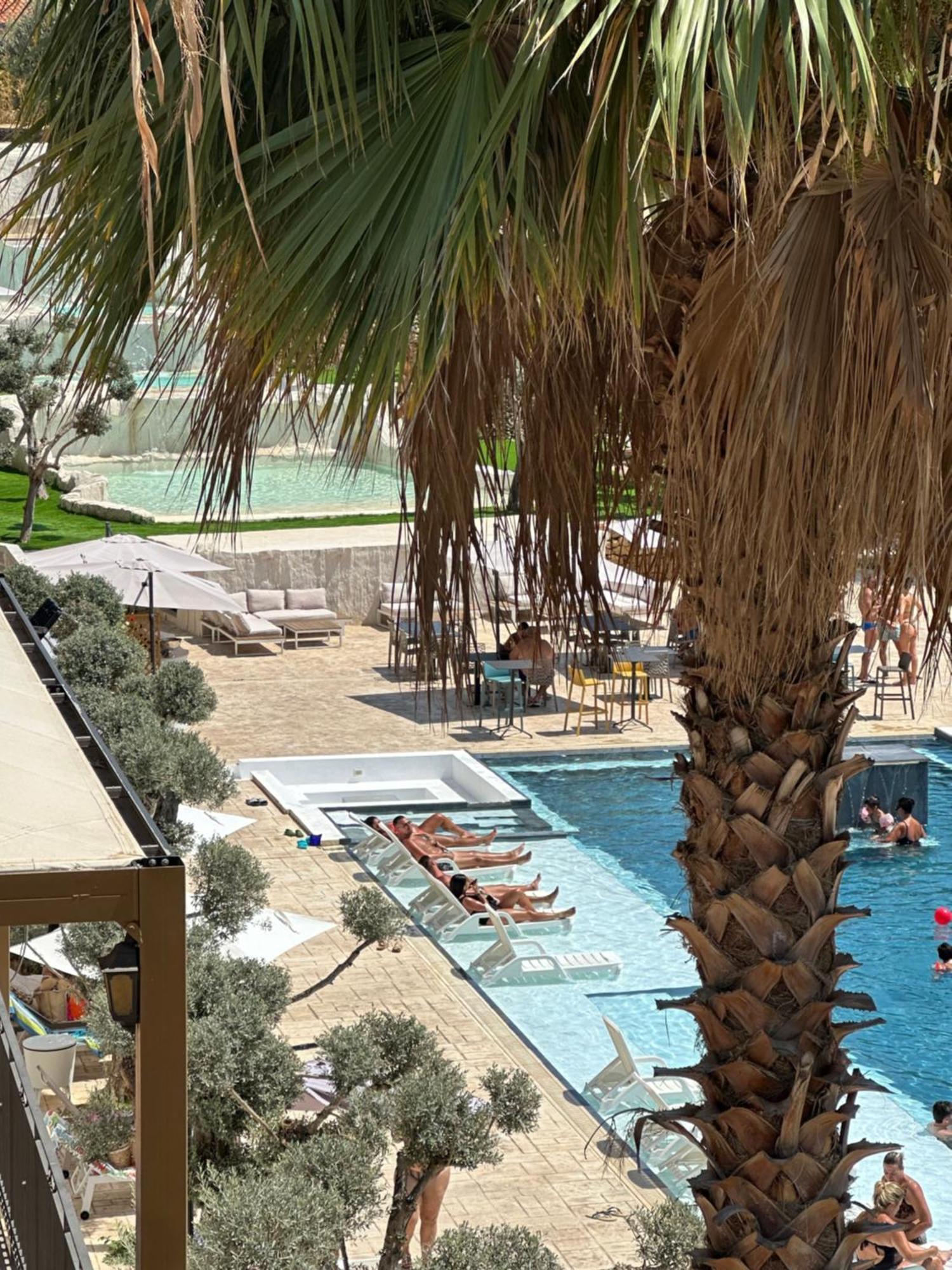 Resort Al Balhara Suites & Spa ปาแลร์โม ภายนอก รูปภาพ