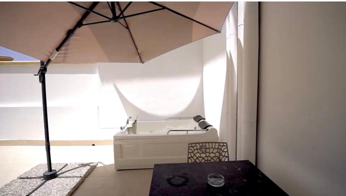 Resort Al Balhara Suites & Spa ปาแลร์โม ภายนอก รูปภาพ
